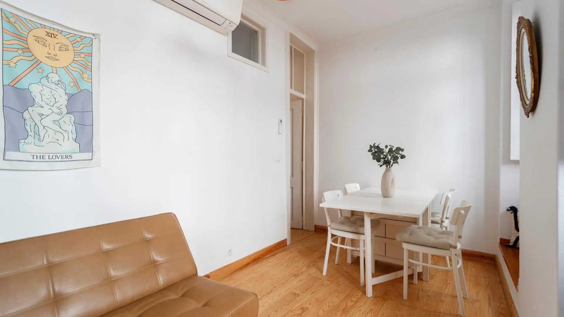 Bica Cozy Apartment Lisbon 0*,